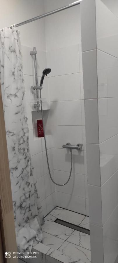 Апартаменты Lilia House Познань Экстерьер фото