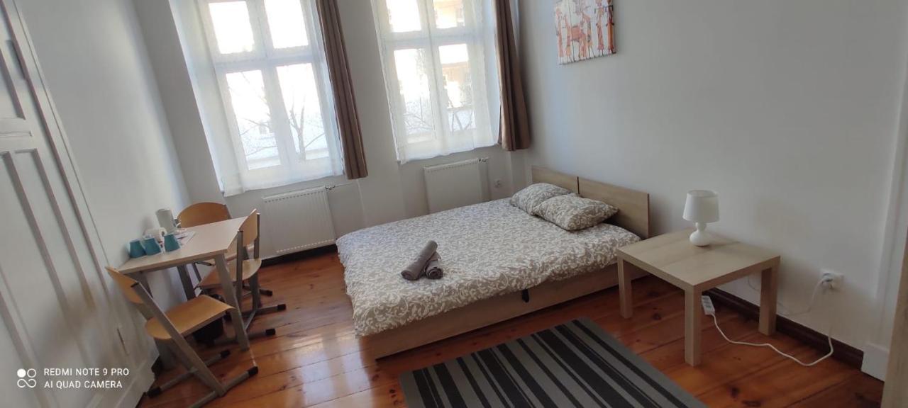 Апартаменты Lilia House Познань Экстерьер фото