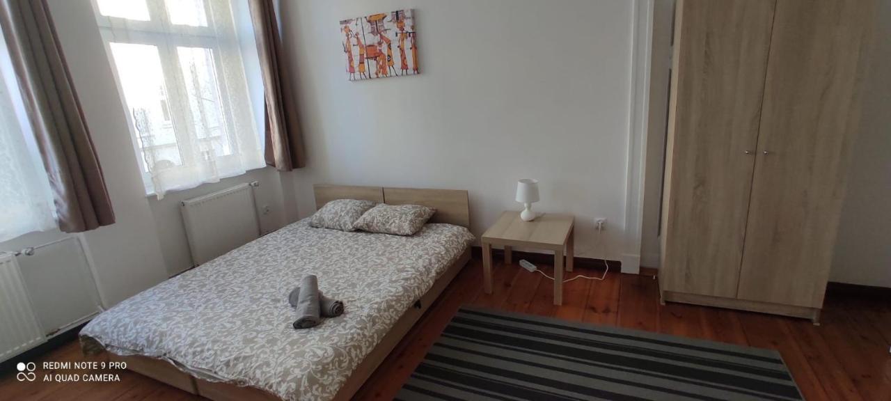 Апартаменты Lilia House Познань Экстерьер фото